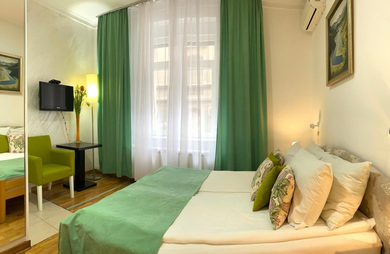 Villa Forever Beograd Eksteriør billede