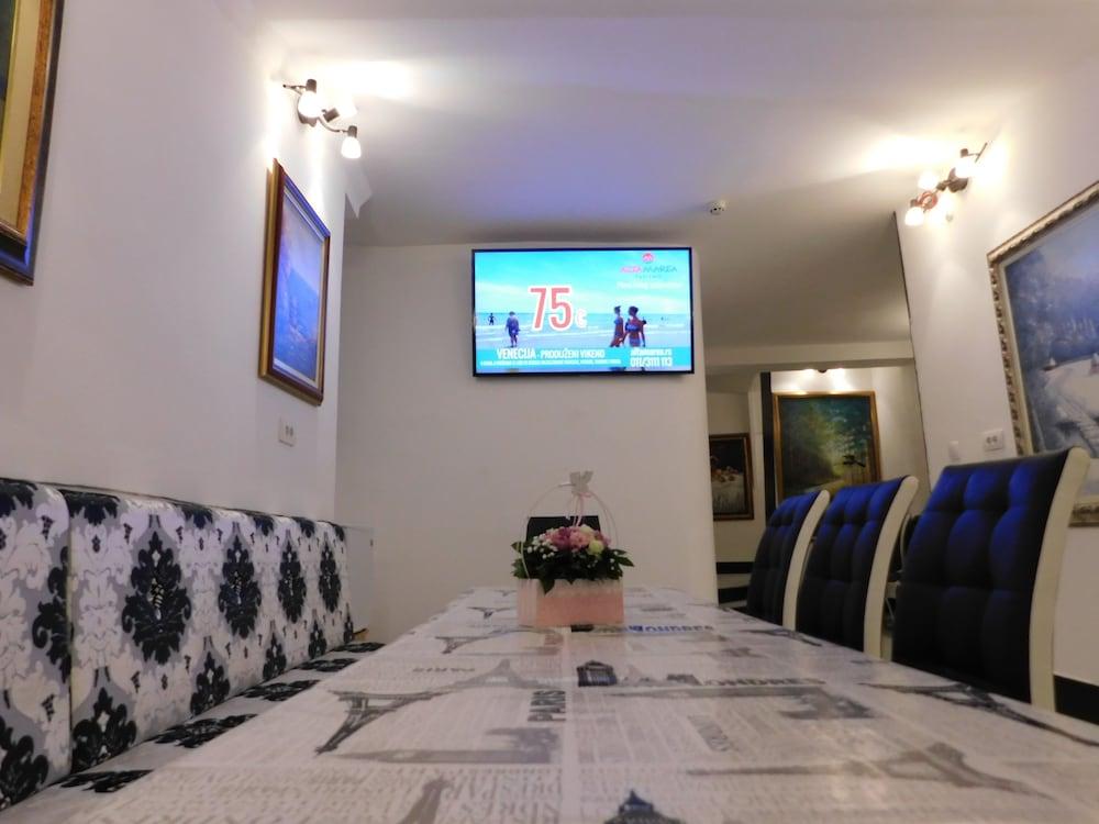 Villa Forever Beograd Eksteriør billede